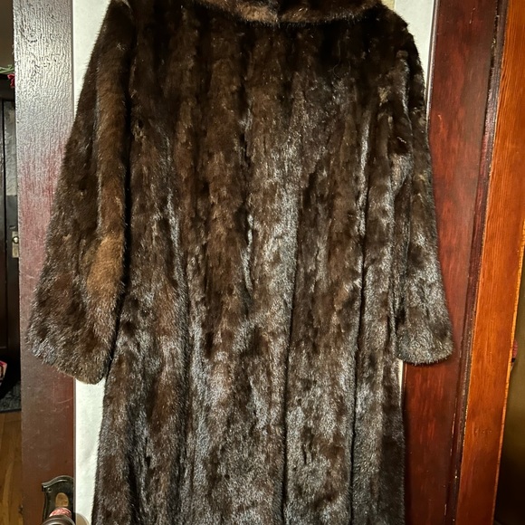 Vintage EMU fur coat, Sz small fit medium - Picture 2 of 4